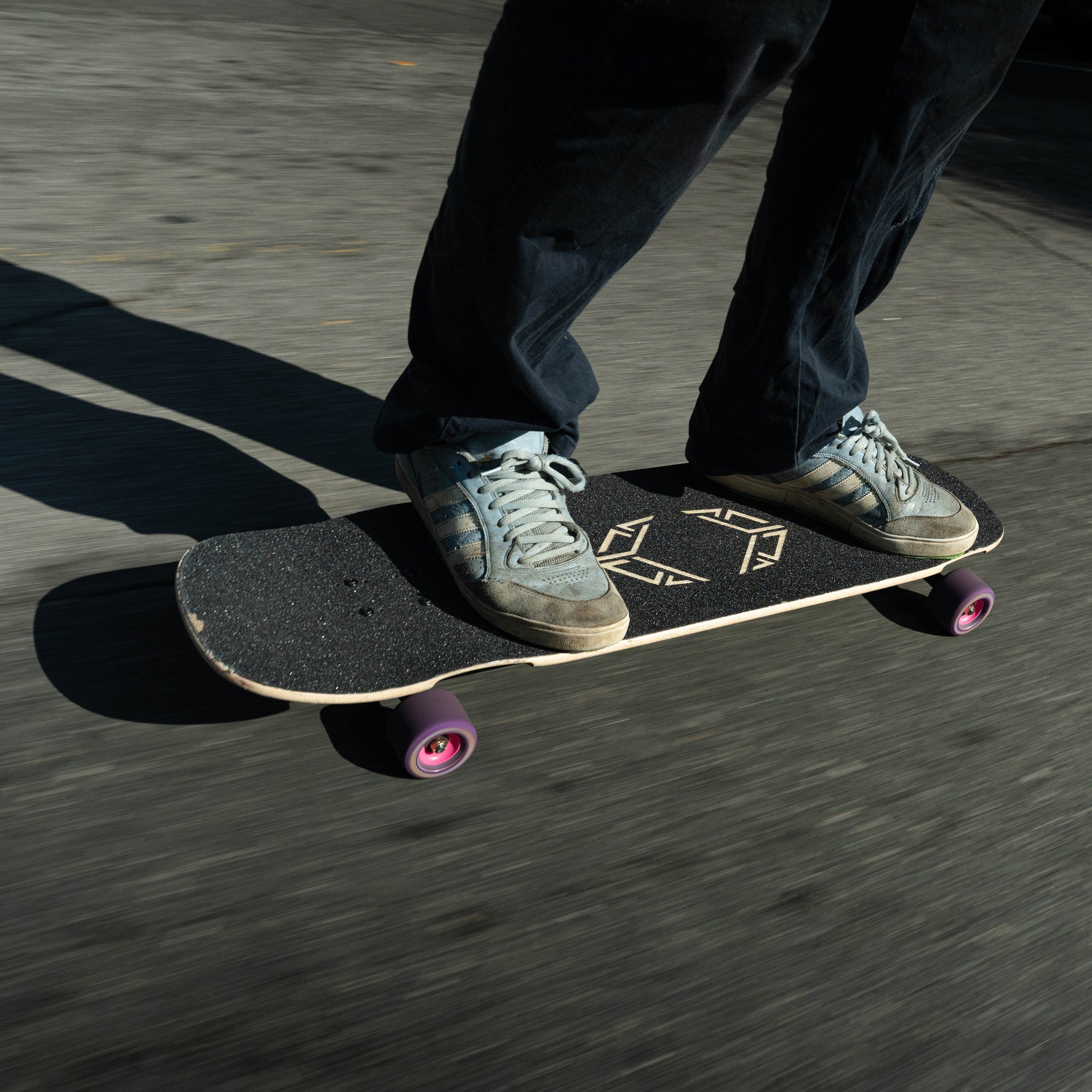 Loaded SnubNose Tesseract II longboard skateboard
